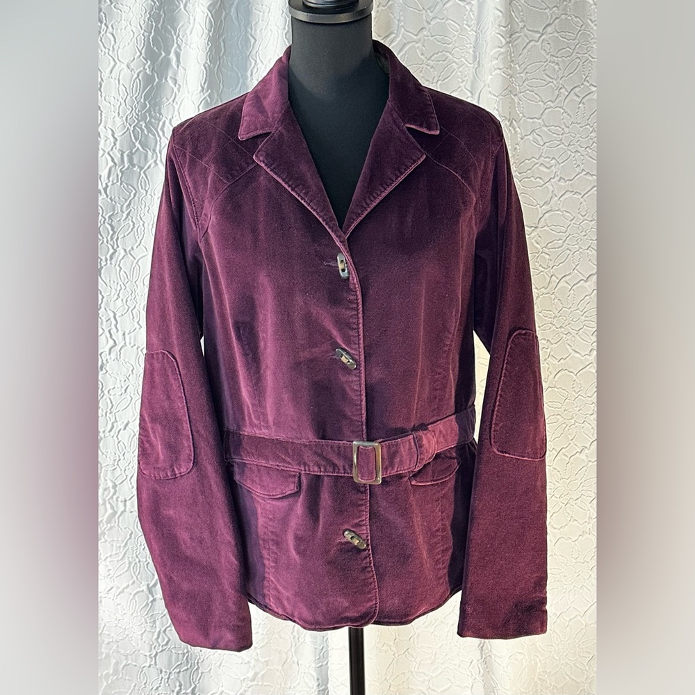 Columbia River Resort Jacket Plum
Velvet Pockets Belted Elbow Patches
Women's
